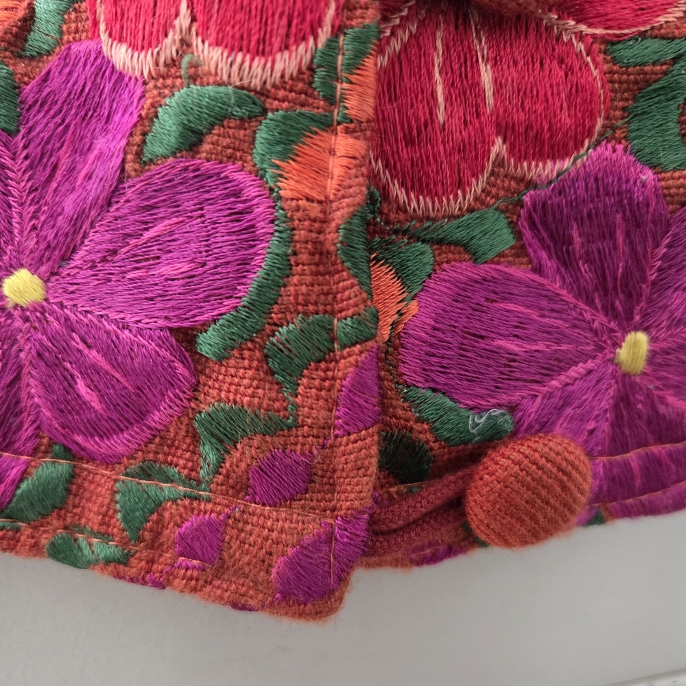 Embroidered Cropped Jacket - Picture 10 of 15